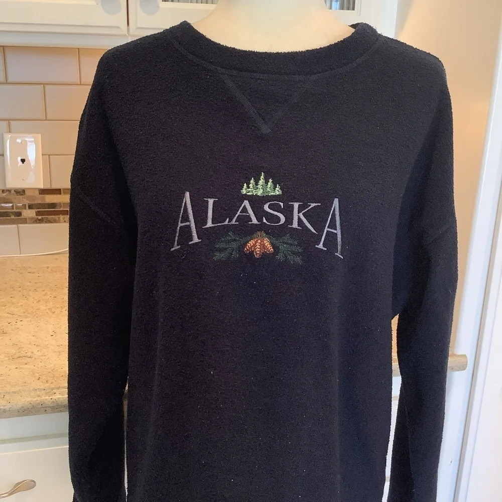 Vintage Alaska Crewneck Sweatshirt Sz Medium USA